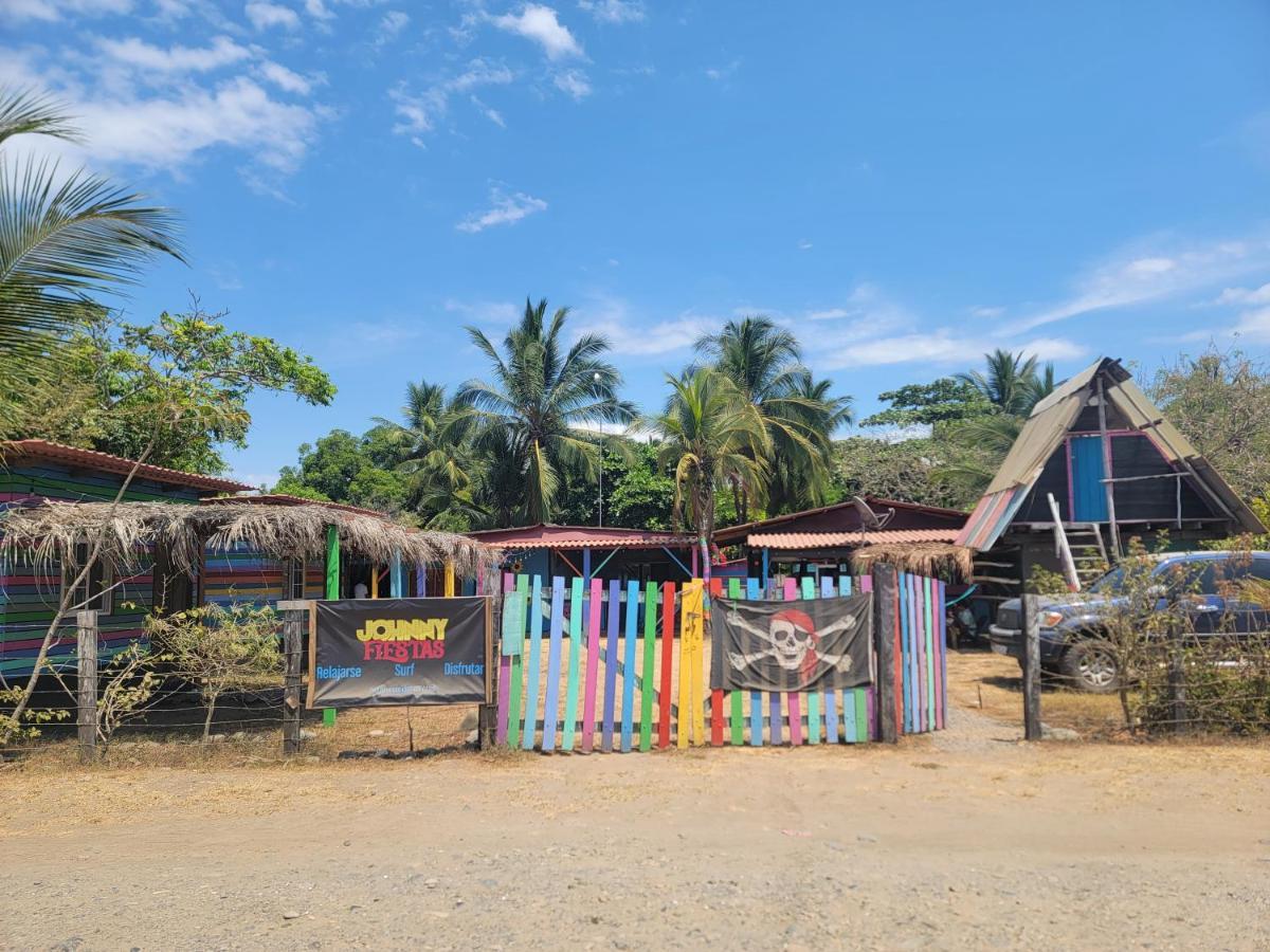Johnny Fiestas Hostel Las Lajas  Exterior photo