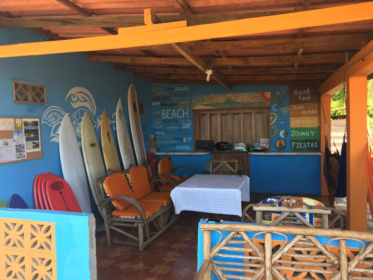Johnny Fiestas Hostel Las Lajas  Exterior photo